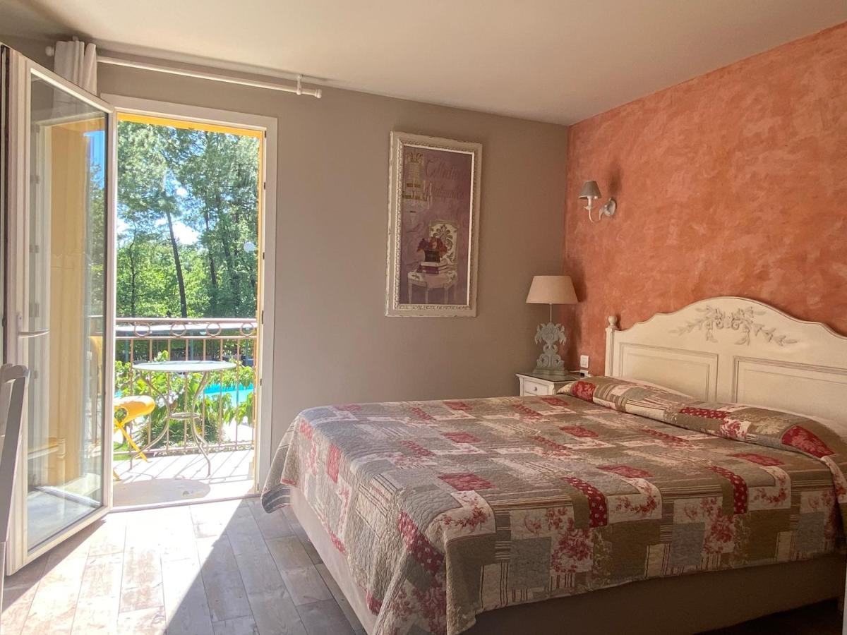 Les Sables D'Ocre & Spa รูสซียง ภายนอก รูปภาพ